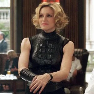 Bond girl: Verity - 007 Travelers