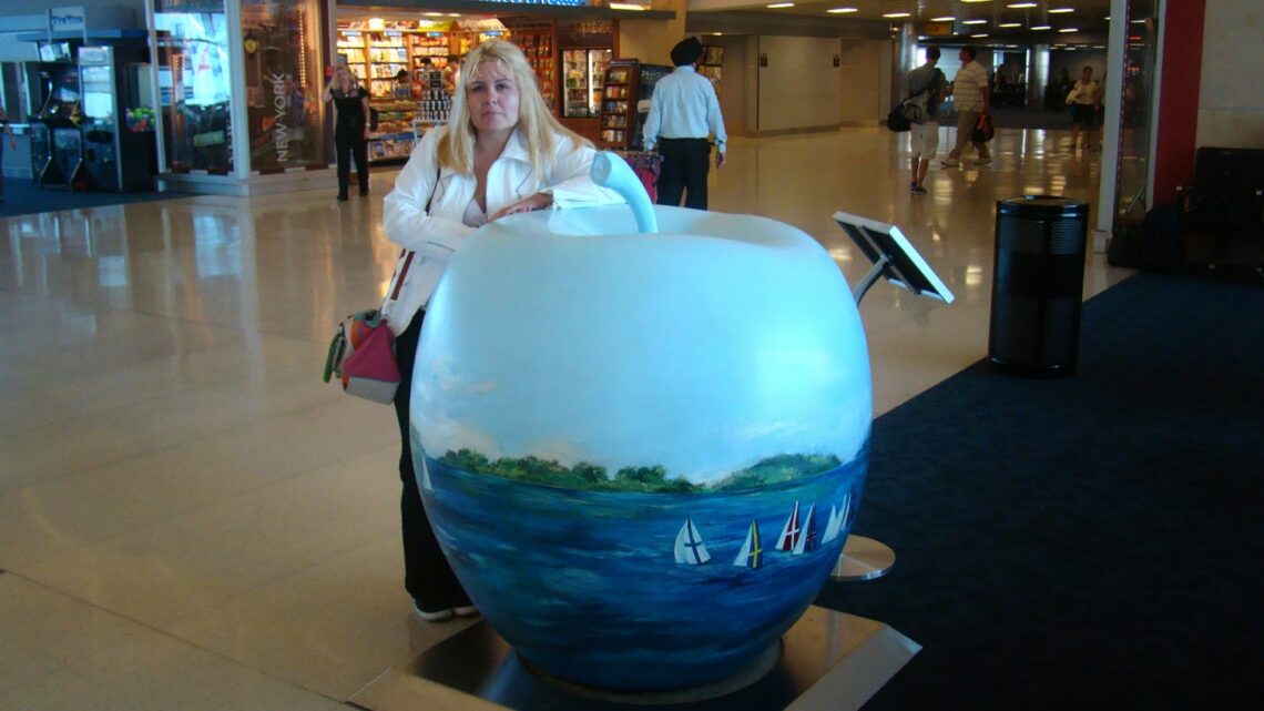 007 Filming location: John F. Kennedy Airport / Live And Let Die (1973)