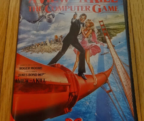 007 Item: 007 A View to a Kill Computer Game Commodore 64