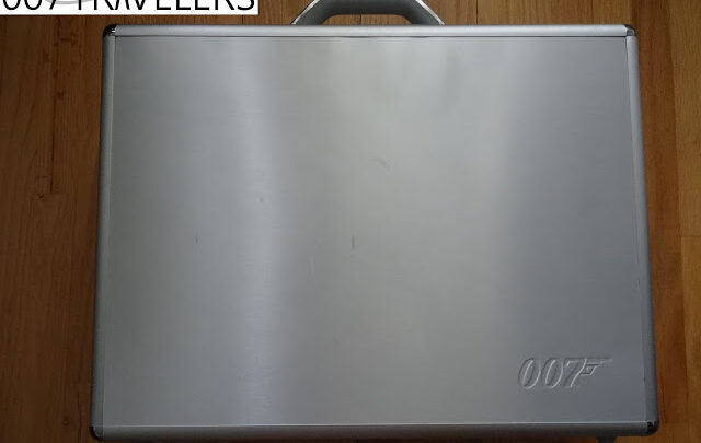 007 Item: 007 DVD suitcase