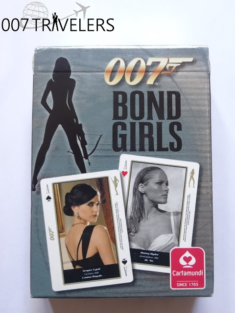 007 Item: 007 Bond Girls playing cards