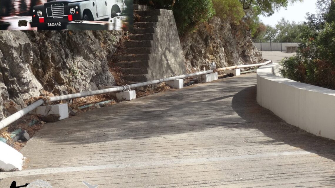 007 Filming location: Exercise at Gibraltar: 10. The Land Rover enters to tight bend / The Living Daylights (1987)