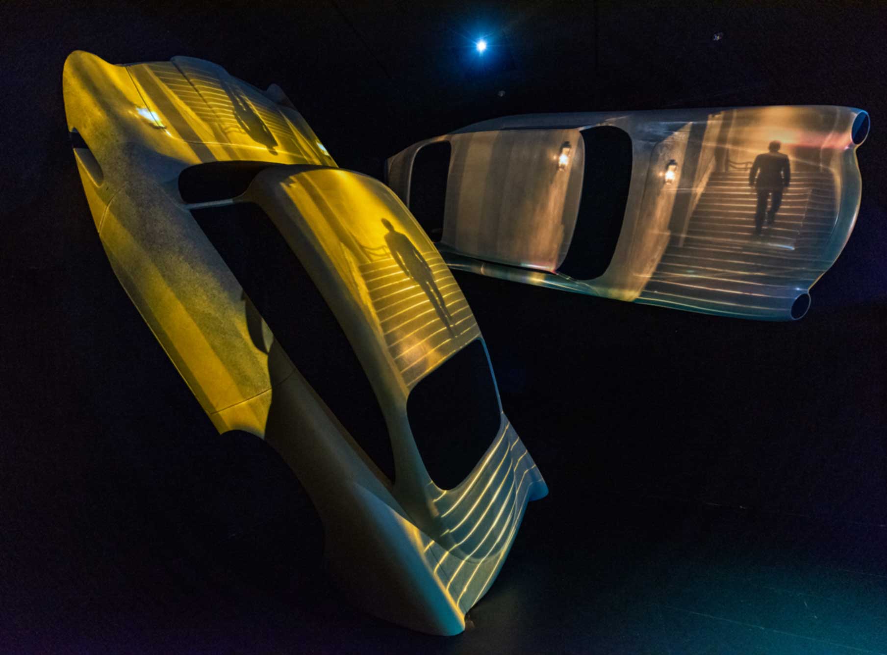 Visit now SPYSCAPE 007 Exhibition for free - 007 Travelers