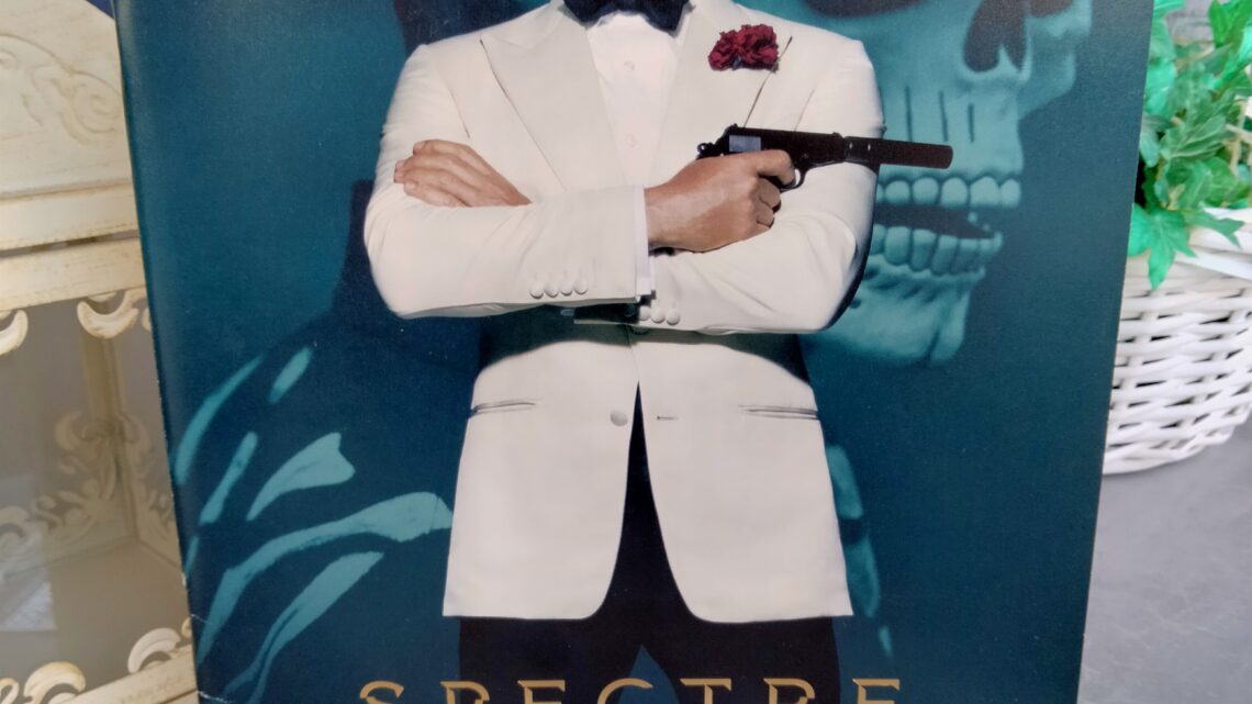 007 Item: SPECTRE 007 Japanese Booklet