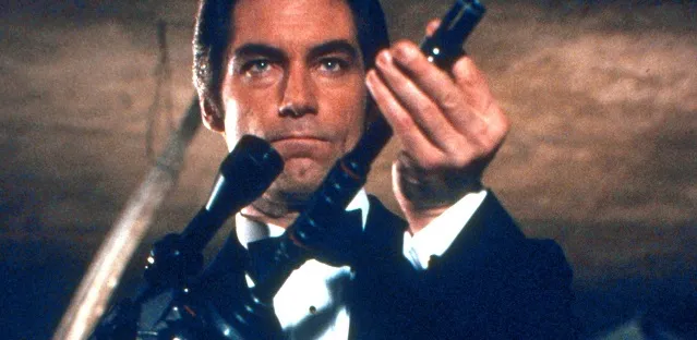 Oikeudenmukaisuus James Bond- elokuvissa